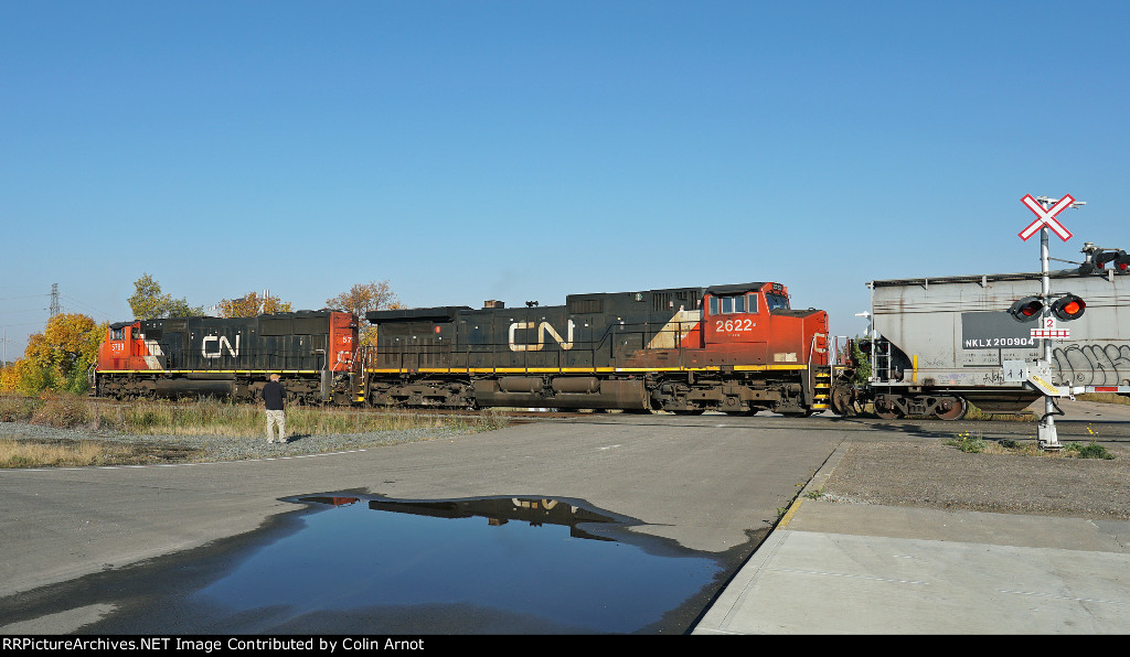 CN 2622